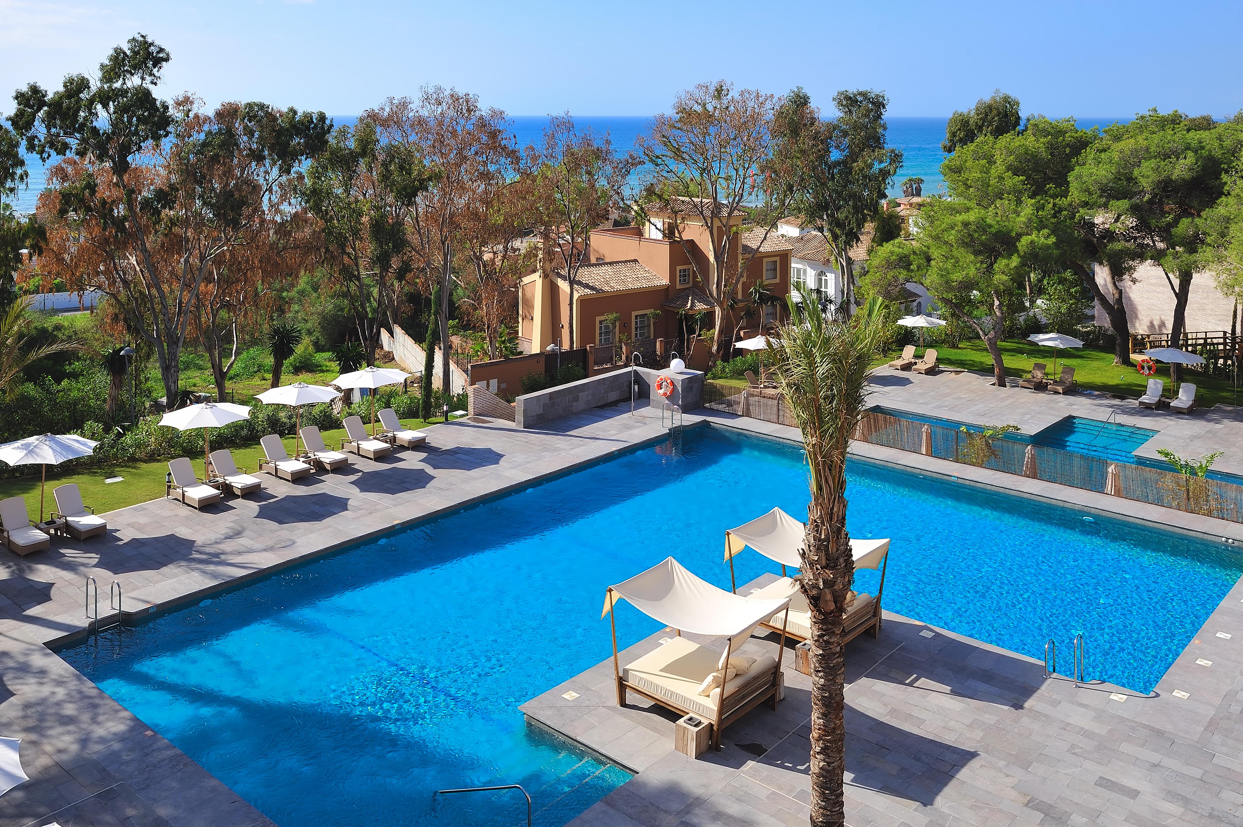 Vincci Seleccion Estrella Del Mar Hotel Marbella Luaran gambar The resort's swimming pool