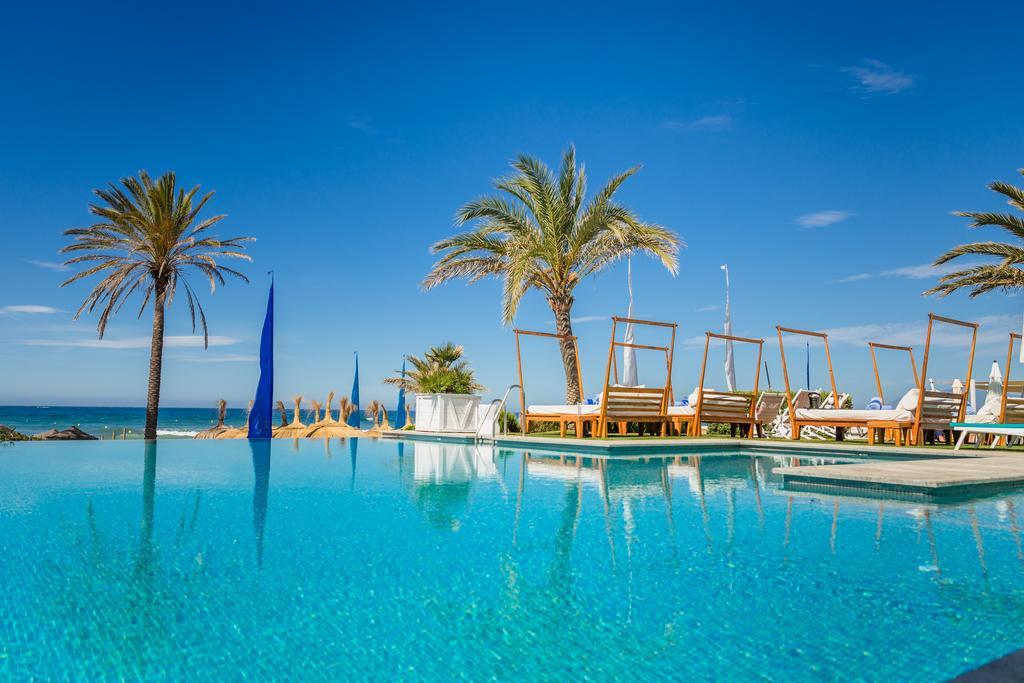 Vincci Seleccion Estrella Del Mar Hotel Marbella Luaran gambar The pool at the hotel